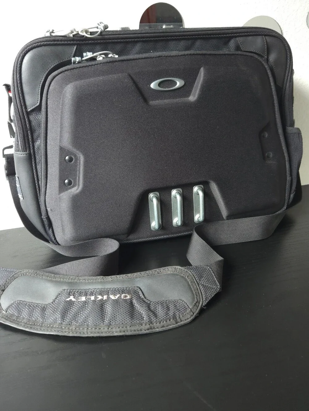 Oakley Home Office Black Briefcase Sink Collection Tactical Y2K Excellent